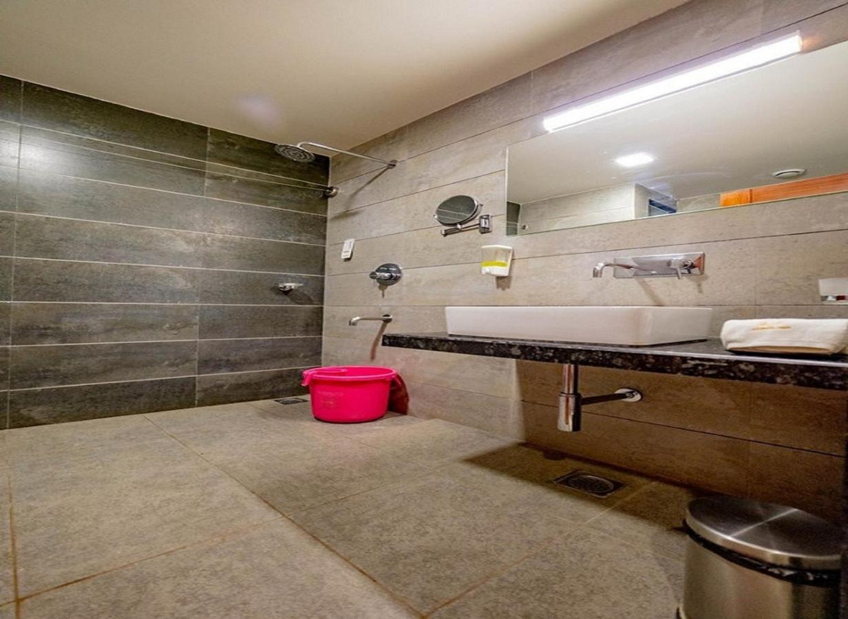 Ashok Inn Dawangere Zewnętrze zdjęcie